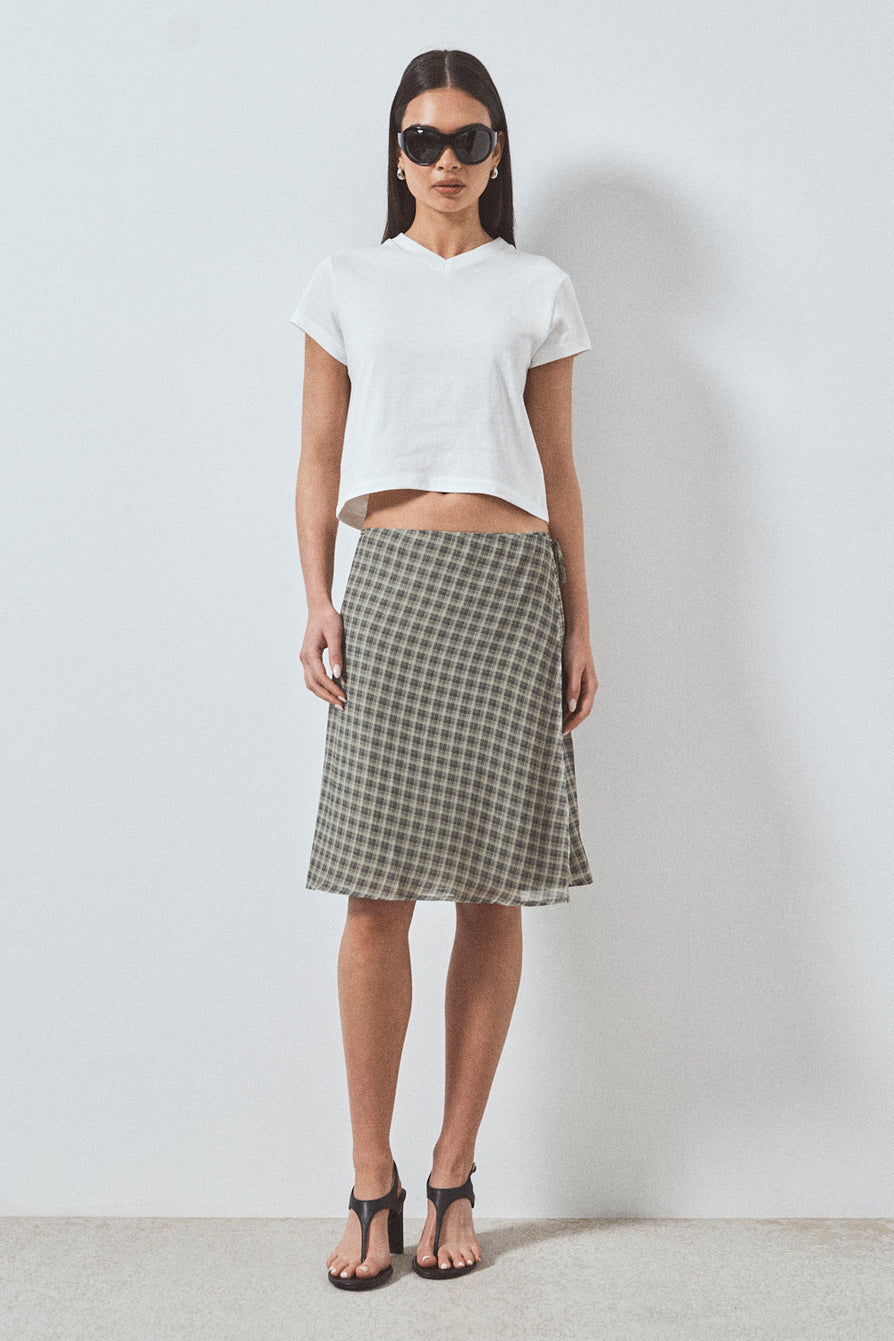 THE MADISON WHITE TEE | CAMPAIGN