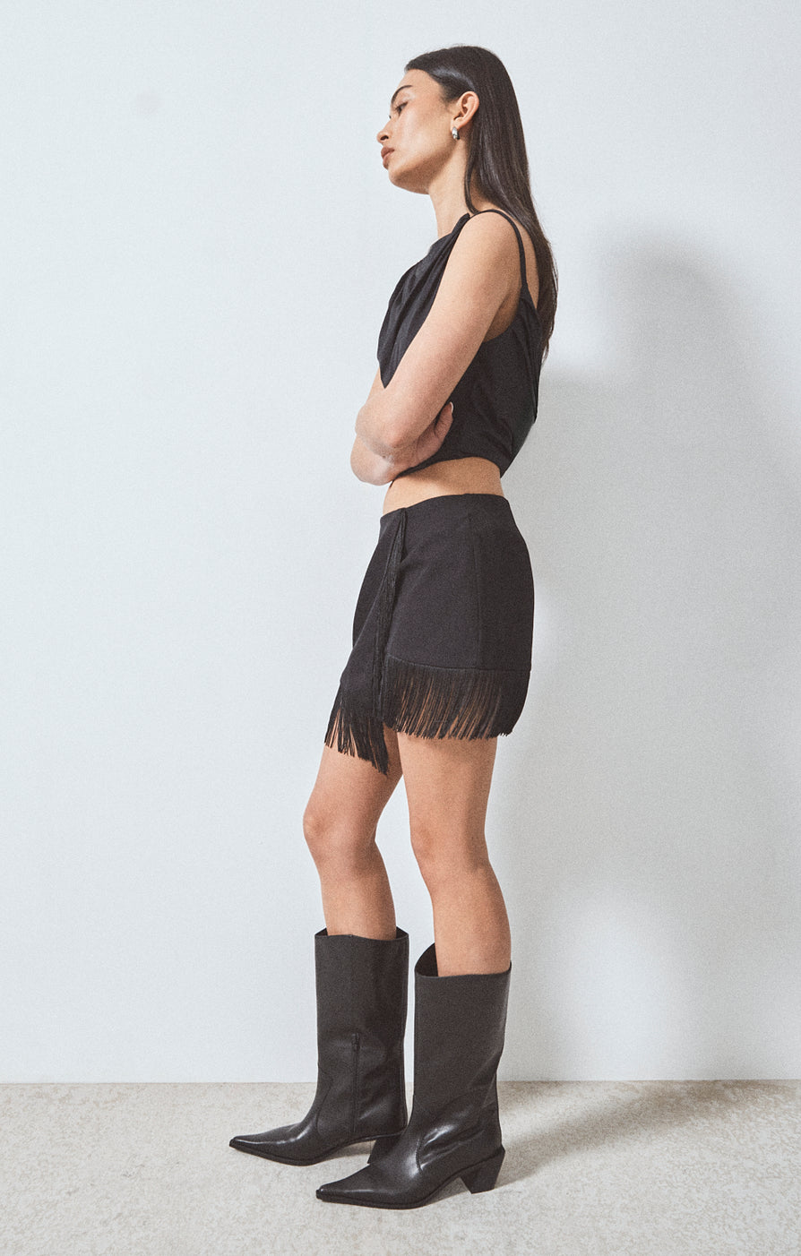 THE MARTA BLACK SKIRT | CAMPAIGN
