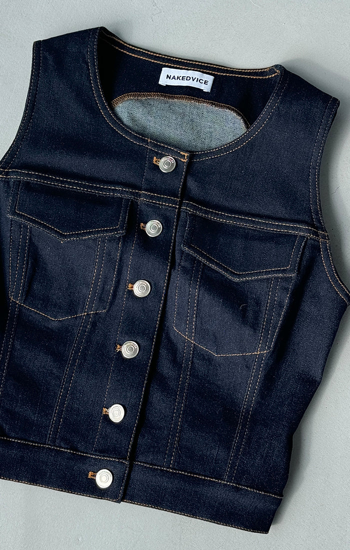 THE RINA DARK BLUE VEST | lifestyle