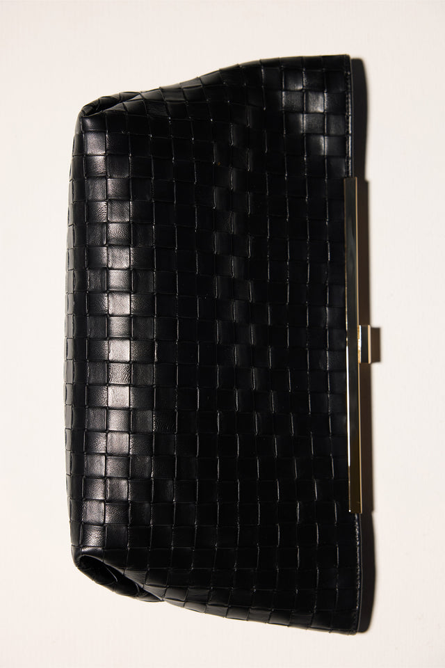 THE ROSETTA BLACK CLUTCH 