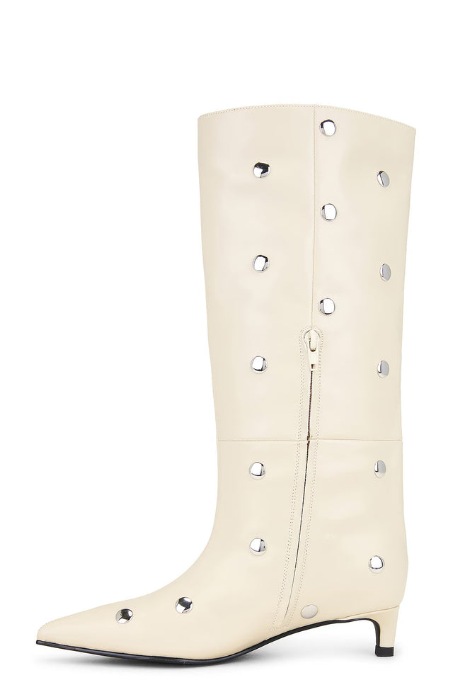 THE STACEY WHITE STUD BOOT 