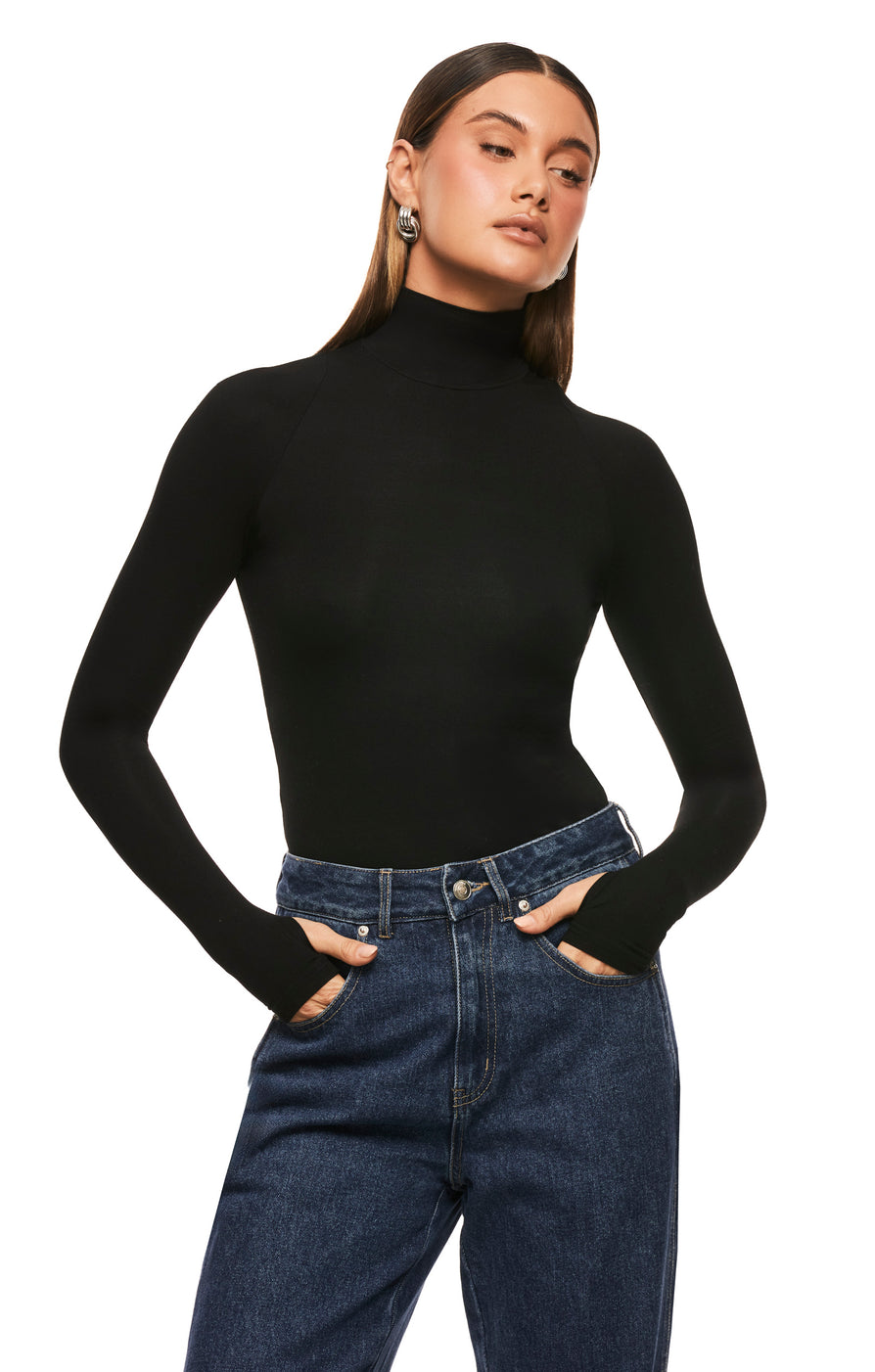 THE TULSA BLACK TURTLENECK TOP | model