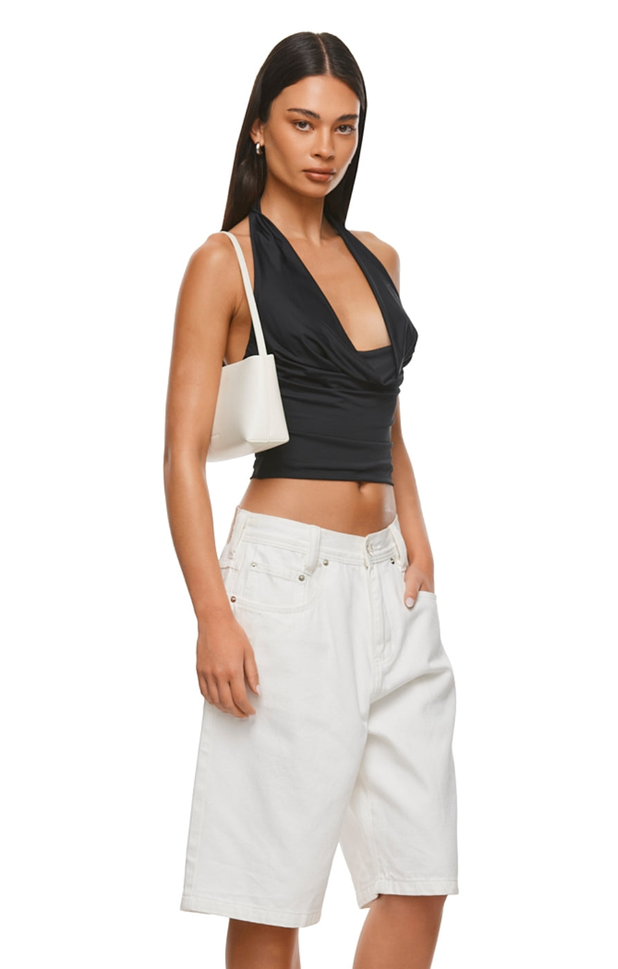 THE MIETTA WHITE BAG | model