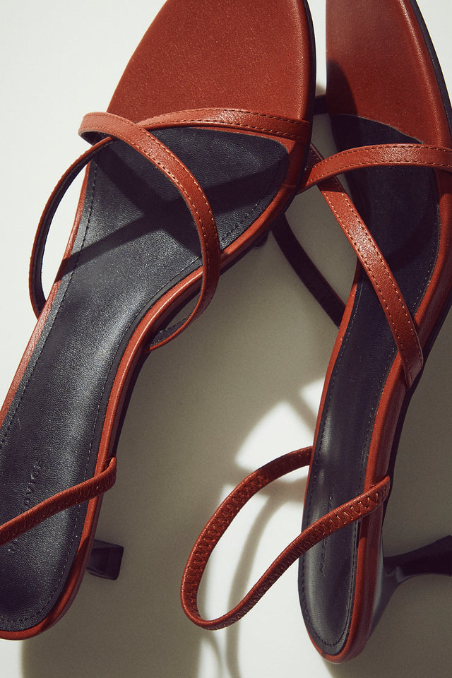 THE AYDA RED HEEL 