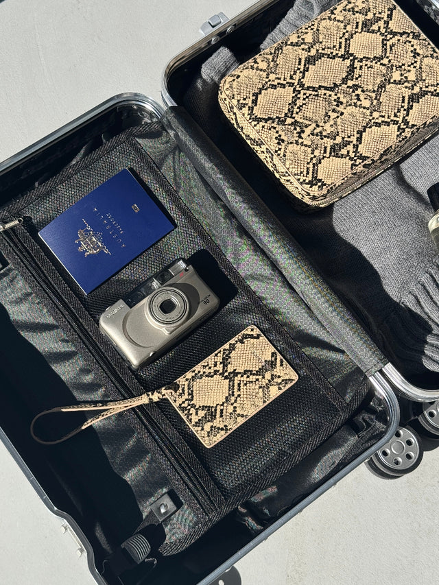 THE VENICE SNAKE LUGGAGE TAG 