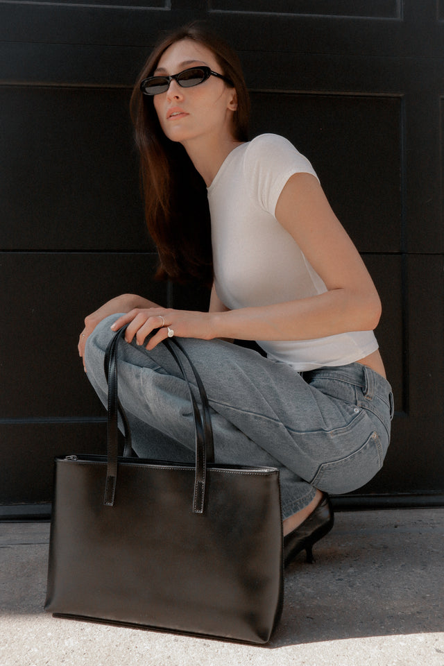 THE CARLY WHITE TEE 