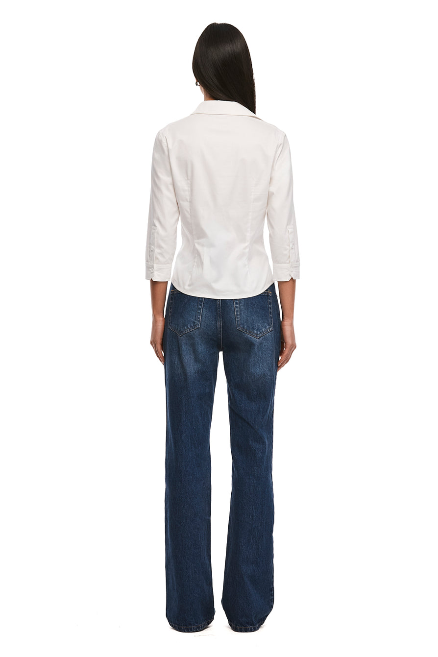 THE CECE WHITE SHIRT | model