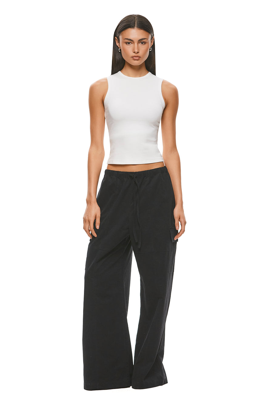 THE ZUMA BLACK PANT | MODEL
