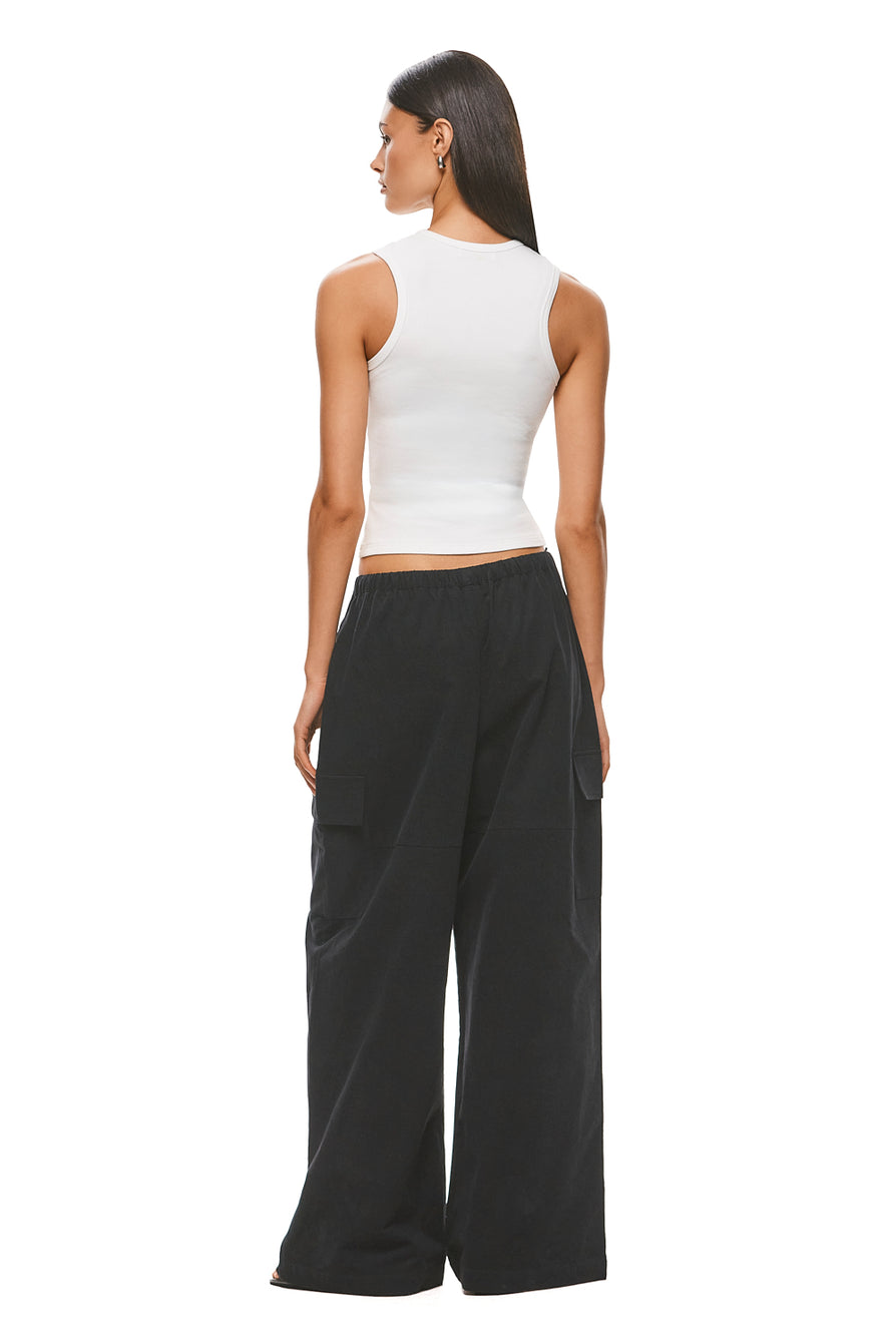 THE ZUMA BLACK PANT | MODEL