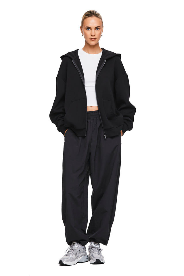 THE DARIA BLACK HOODIE 