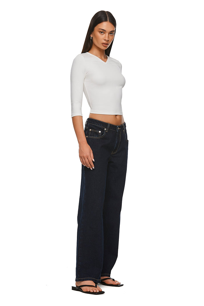 THE DENVER WHITE TOP | MODEL