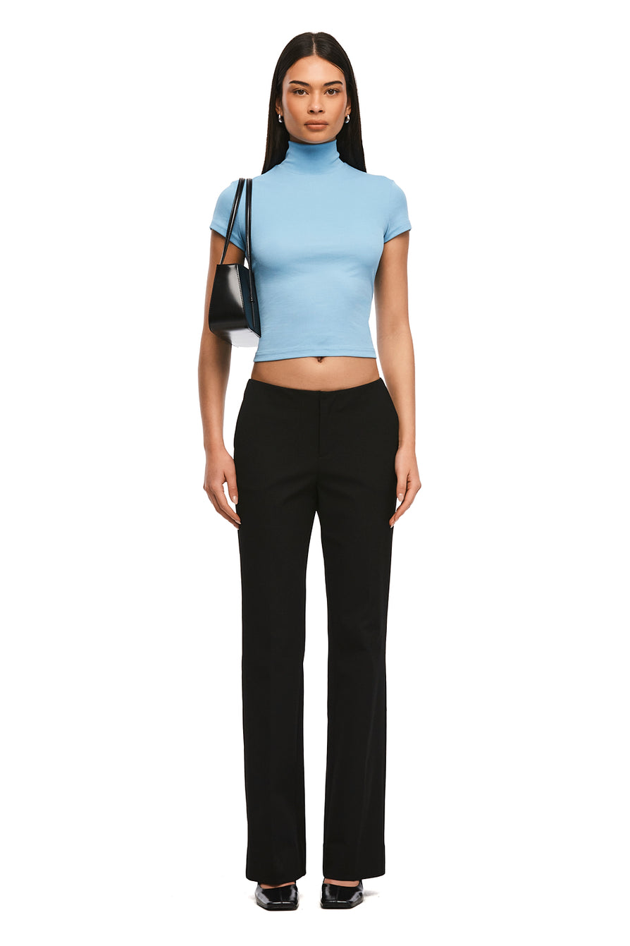 THE HIGGINS AQUAMARINE TOP | MODEL