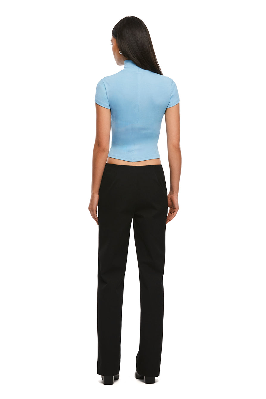 THE HIGGINS AQUAMARINE TOP | MODEL