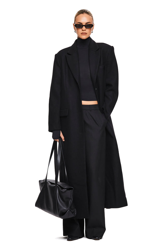 THE ISLA BLACK WOOL COAT 
