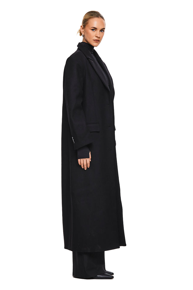 THE ISLA BLACK WOOL COAT 