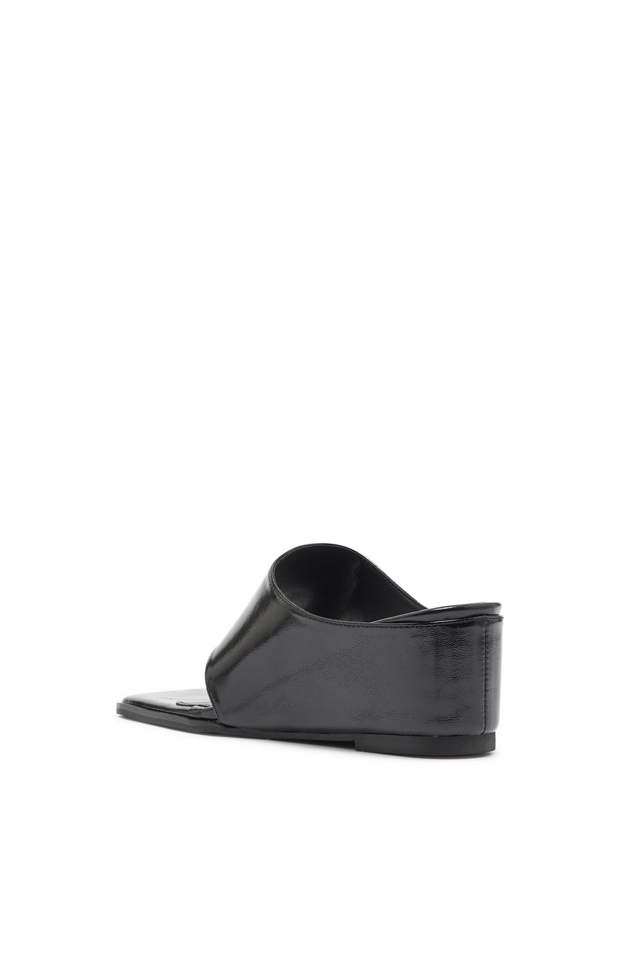 THE KENDALL BLACK WEDGE | GHOST
