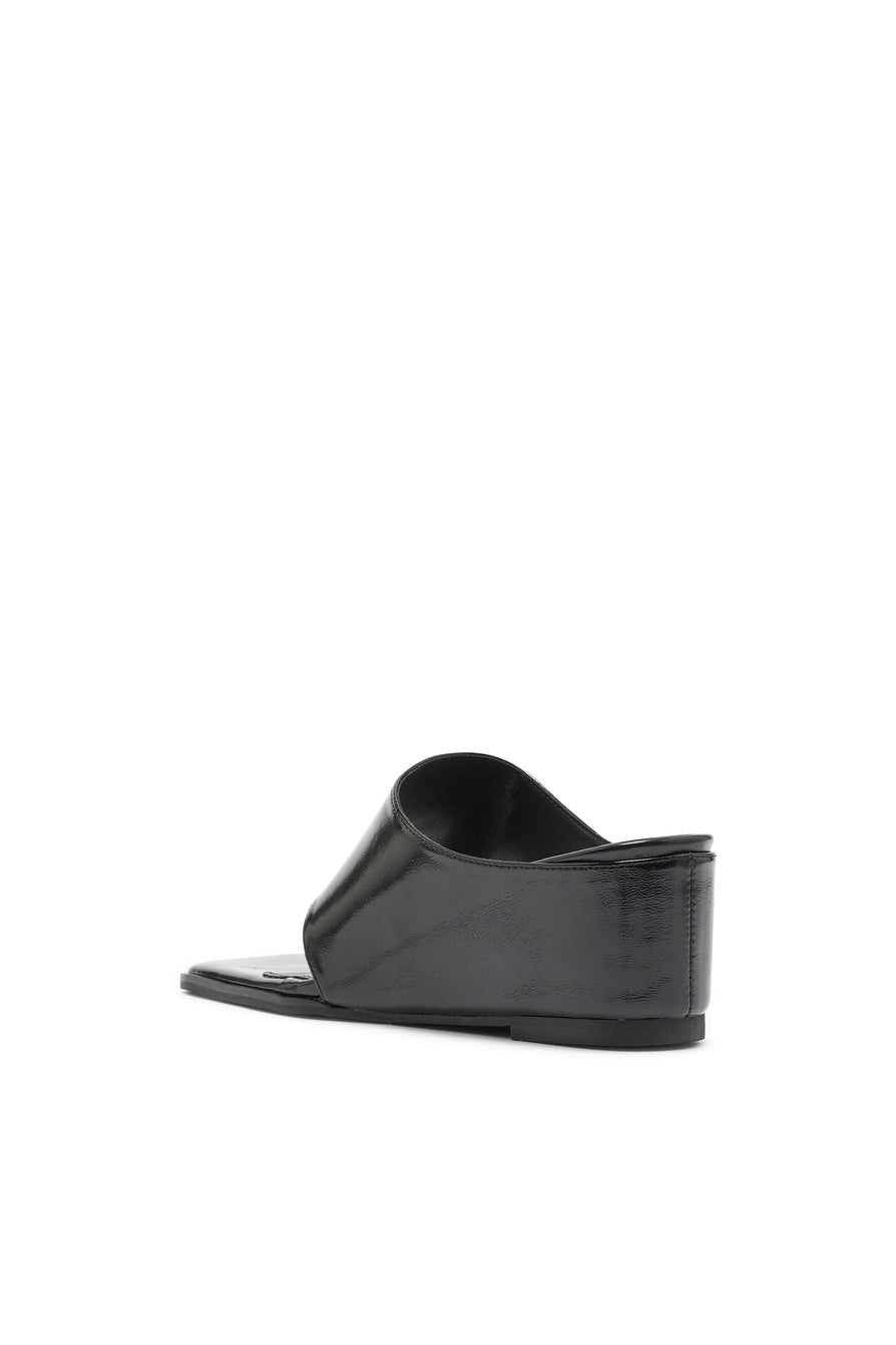 THE KENDALL BLACK WEDGE | GHOST