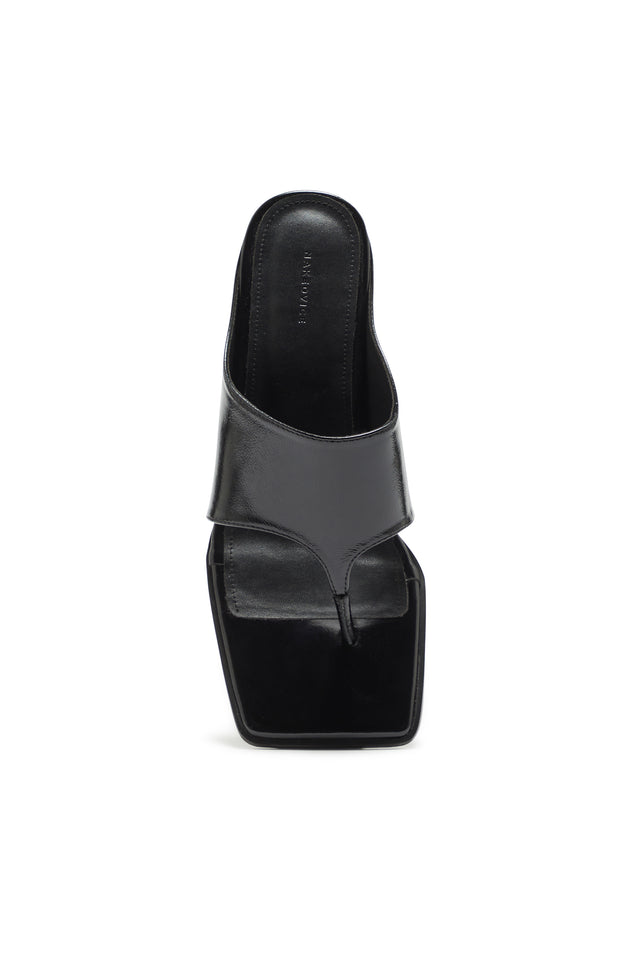 THE KENDALL BLACK WEDGE 