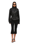 THE ZALI BLACK CAPRI | MODEL