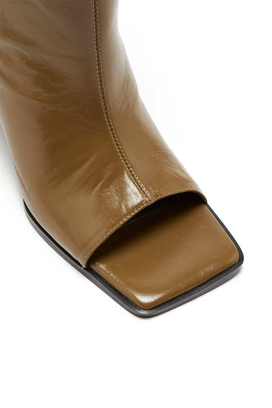 THE LENA TOFFEE BOOT | GHOST