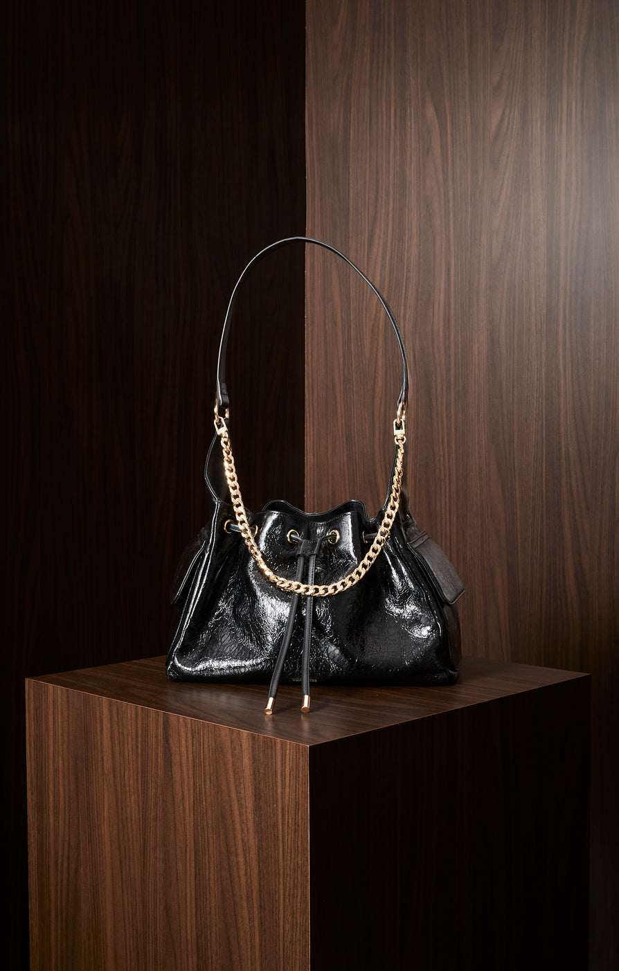 THE LENNON BLACK BAG | LIFESTYLE