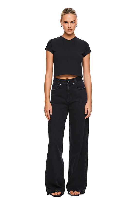 THE MADISON BLACK TEE