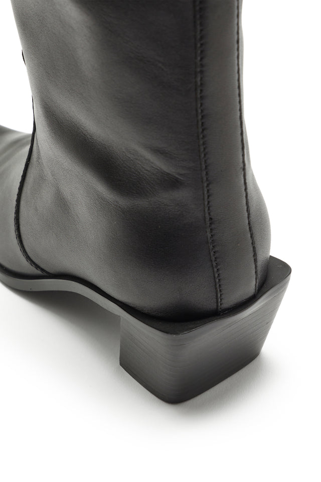 THE MARGOT BLACK BOOT 