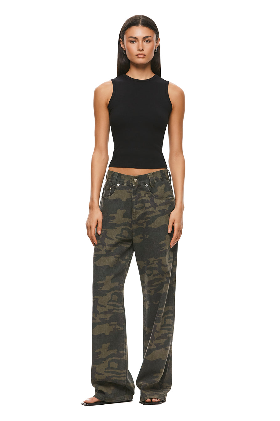 THE MAXWELL CAMO PRINT JEAN | MODEL