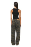 THE MAXWELL CAMO PRINT JEAN | MODEL