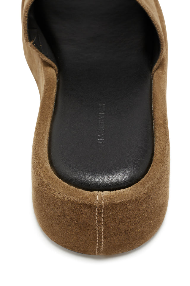 THE NATALIE MOCHA FLATFORM 