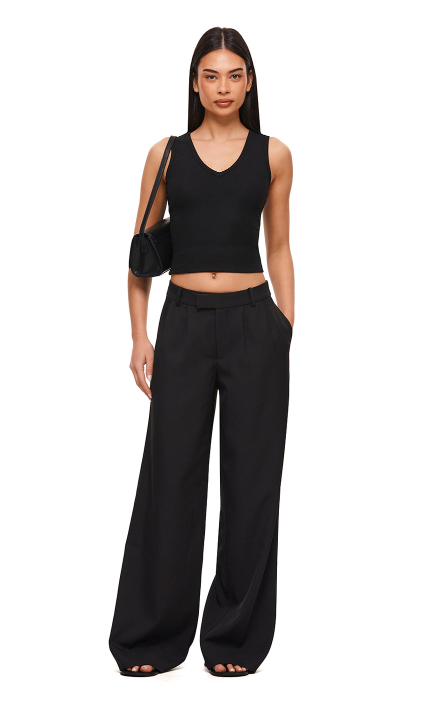 THE RAYNER BLACK PANT | MODEL