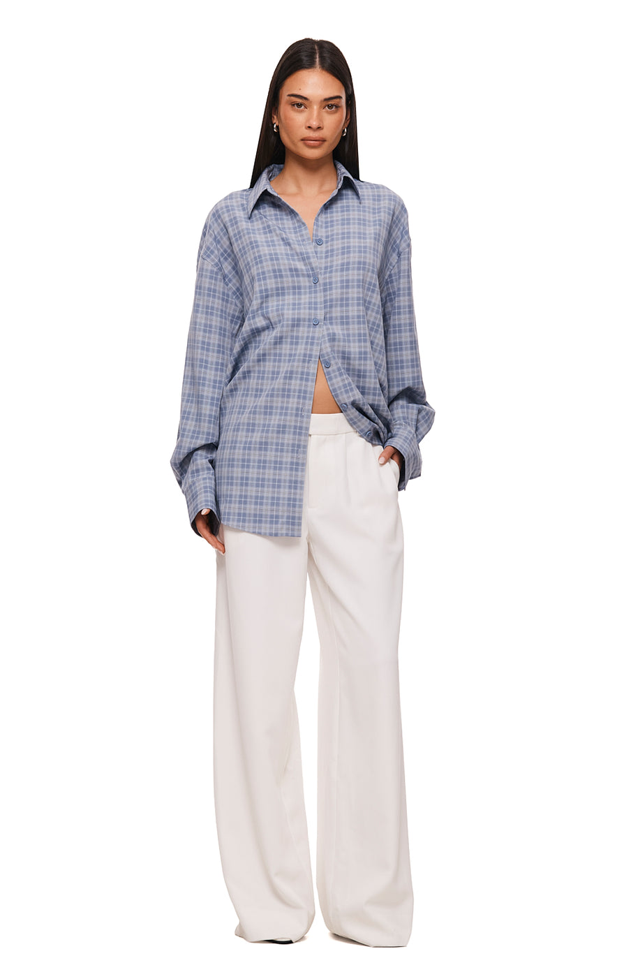 THE PAX BLUE PLAID SHIRT | MODEL