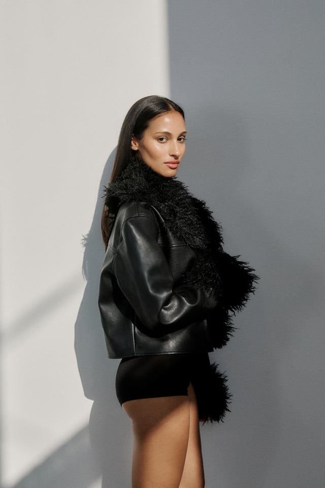 THE PIPPA BLACK JACKET 
