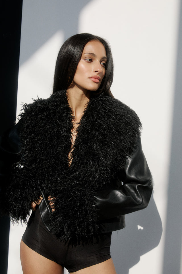 THE PIPPA BLACK JACKET 