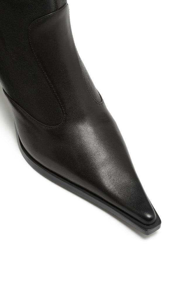THE REMMIE BLACK BOOT 