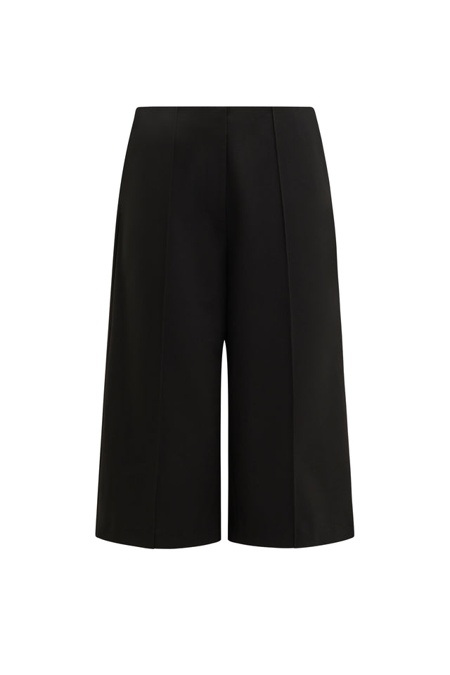 THE RHEA BLACK BERMUDA SHORT 