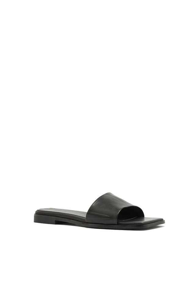 THE ROMY BLACK FLAT 