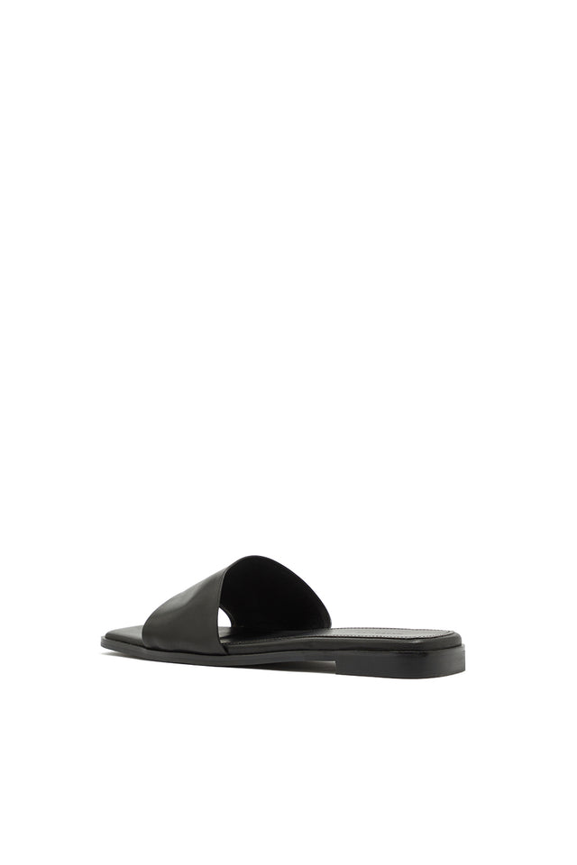 THE ROMY BLACK FLAT 