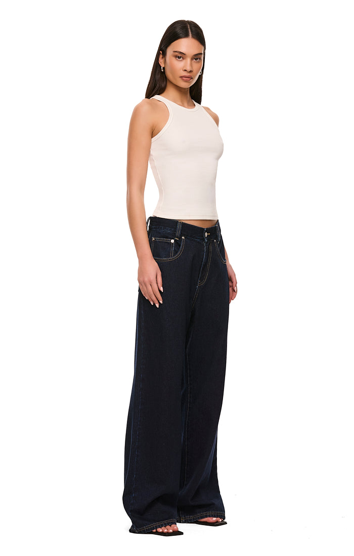 THE MAXWELL DARK INDIGO JEAN | model