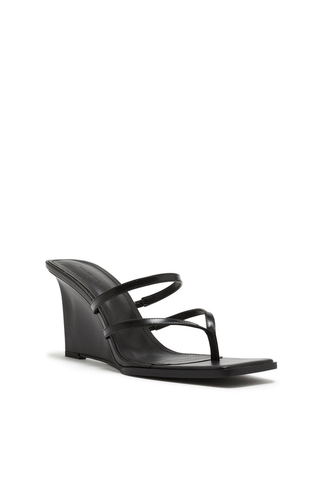 THE SASKIA BLACK WEDGE 