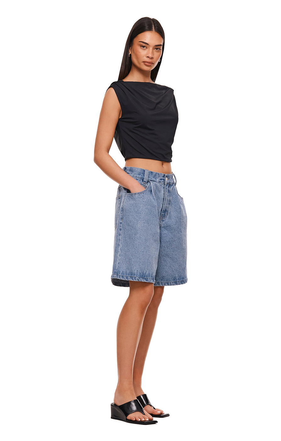 THE RALPH BLUE SHORT | MODEL