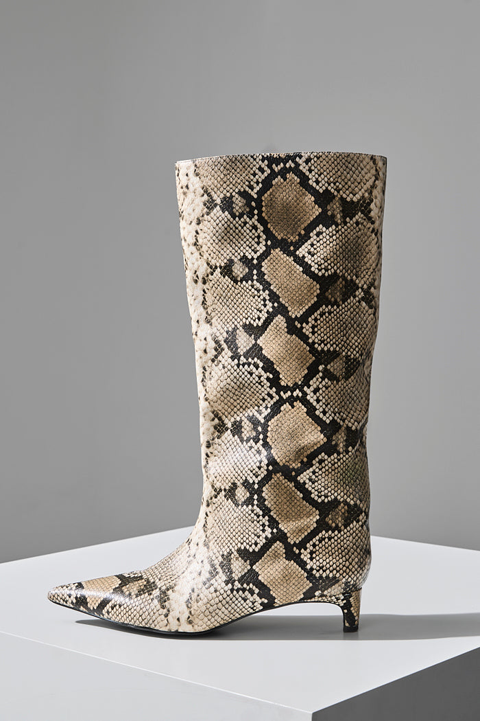 THE STACEY SNAKE BOOT | model