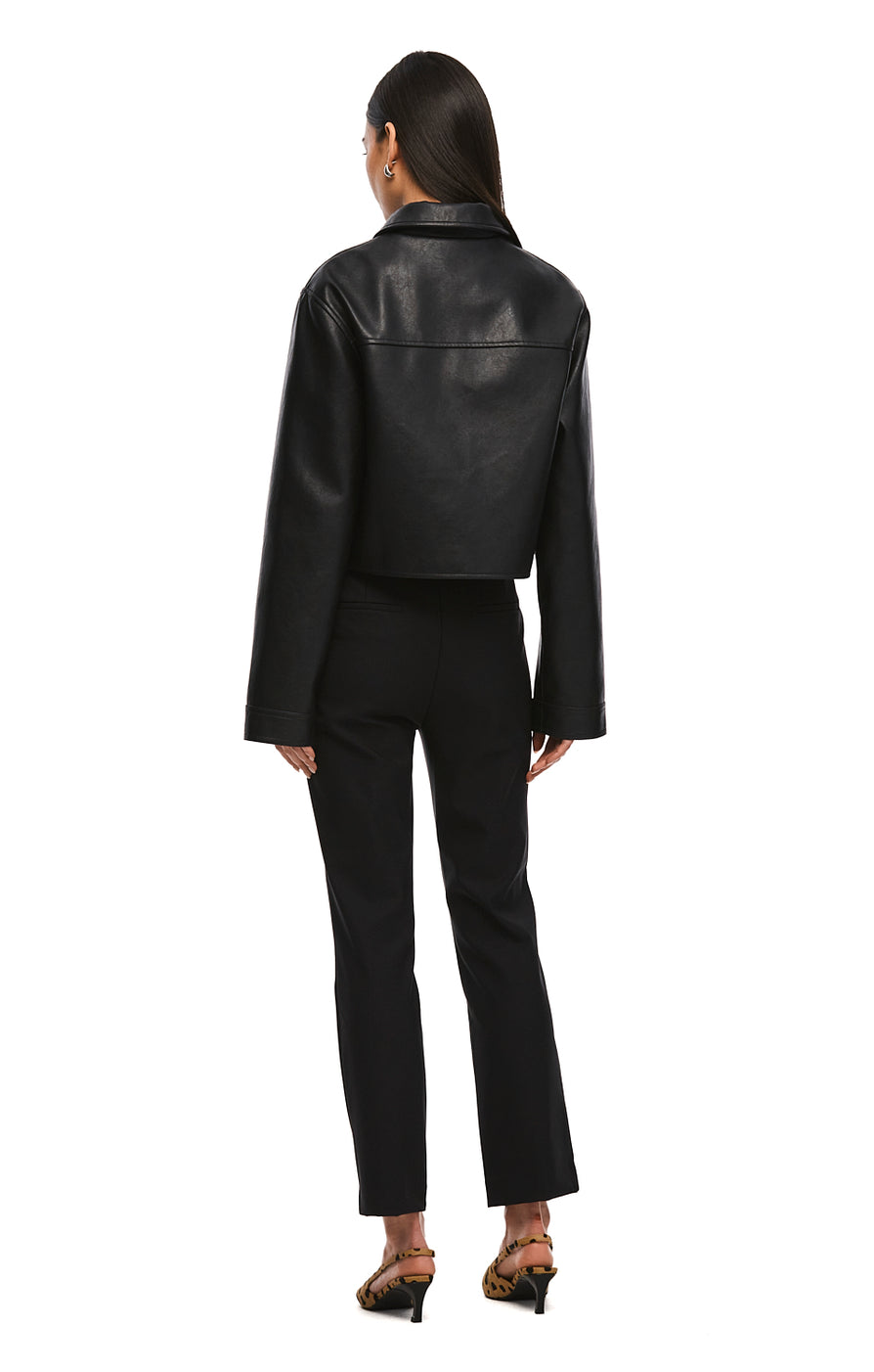 THE TANNER BLACK JACKET | MODEL