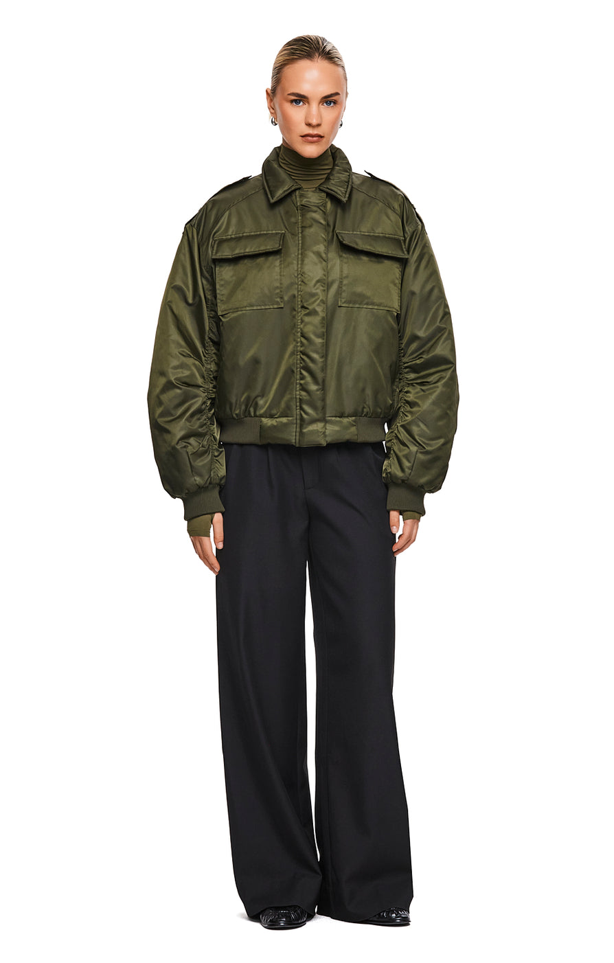 THE TEX KHAKI BOMBER | MODEL