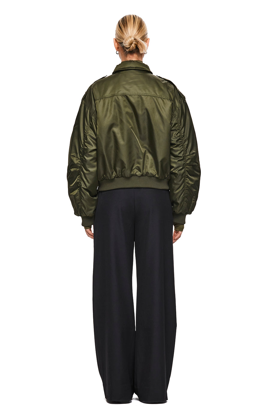 THE TEX KHAKI BOMBER | MODEL