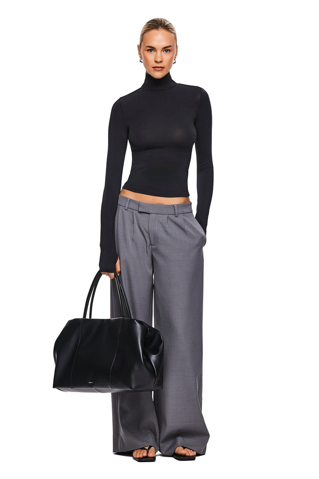 THE TULSA BLACK TURTLENECK 