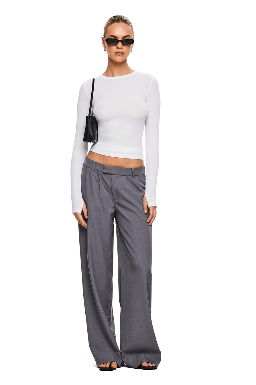 THE DOVE WHITE TOP | MODEL