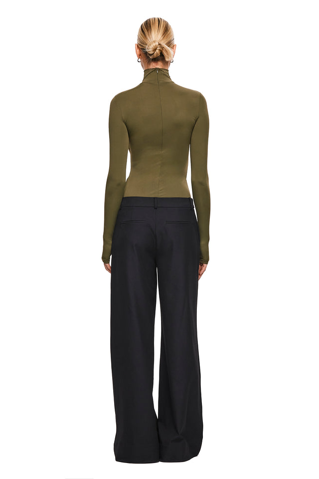 THE TULSA KHAKI TURTLENECK 