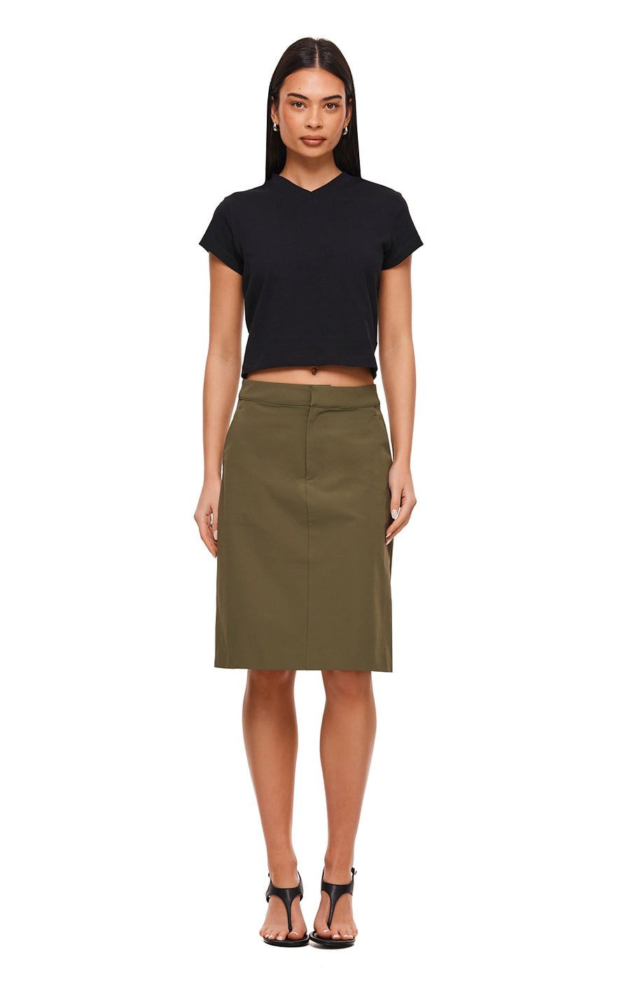THE VICTORIA MOSS MIDI SKIRT | MODEL