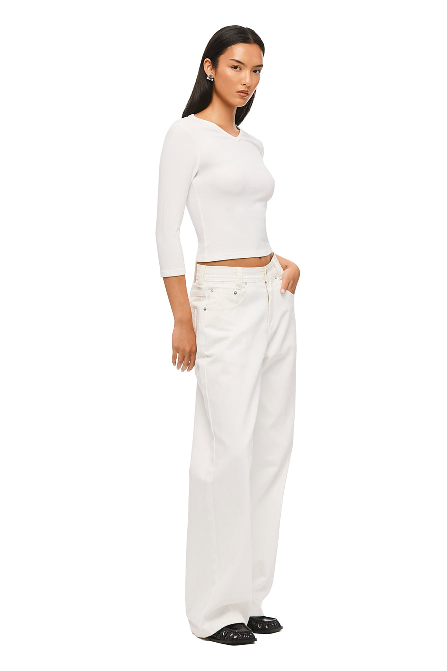 THE DENVER WHITE TOP | MODEL